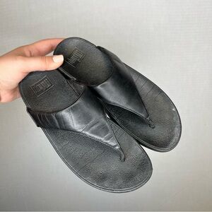 Fitflop | Black Minimalist Lulu Sandals with Cushioned Soles‎ 7 Comfort